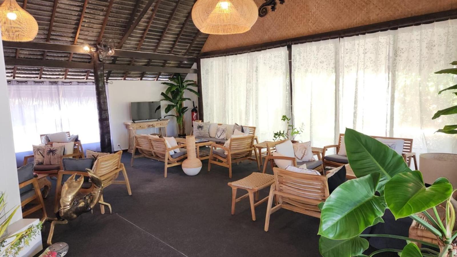 Hotel Hibiscus Papetoai Eksteriør billede